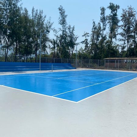 Lang Co Beach Resort Екстериор снимка